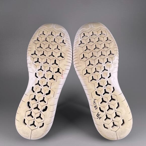 Nike Free RN Flyknit Women's Size 9.5 Black White Running Sneakers Athletic Shoe - Picture 4 of 9